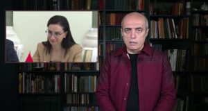 ՀՀ եւ ԱՊՀ դատախազների առանձին հանդիպումների ընթացքում ցուցանակները կյուրեղատառ էին: